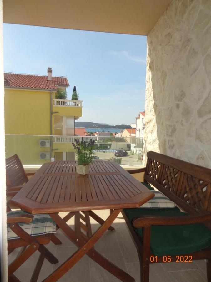 Apartamento Fantazija Vodice Exterior foto