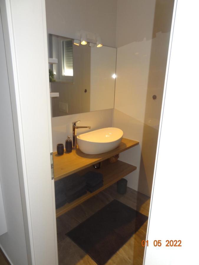 Apartamento Fantazija Vodice Exterior foto